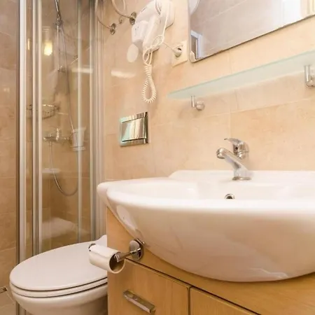 Apartmán Eddie Sea View - Double With Street View *